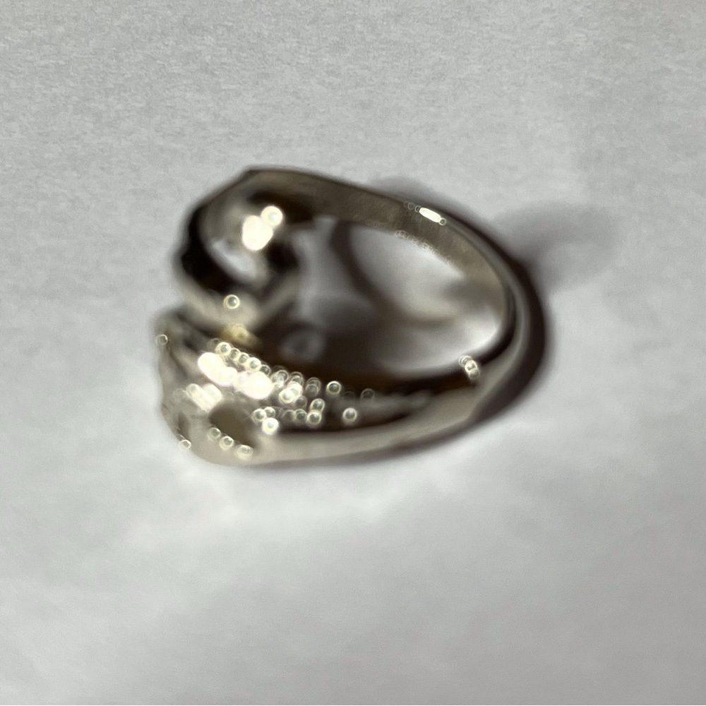 SILVER METAL ADJUSTABLE SERPENT RING! - Picture 4 of 5